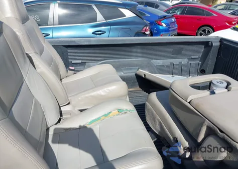 2010 Ford F-250 Cabela's/King Ranch/Lariat/Xl/Xlt z USA, uszkodzony, nr VIN 1FTSW2B58AEB17762